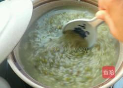 大米绿豆粥的做法图解6