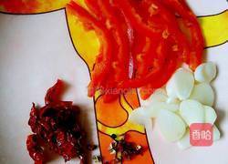 芹菜素炒五香豆干的做法图解4