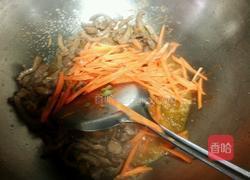 青椒肉丝炒面的做法图解7