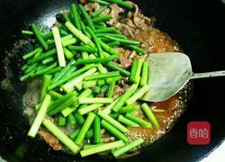 蒜苔炒牛肉的做法图解5