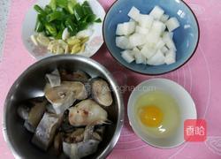 红烧鳕鱼炖白萝卜的做法图解3