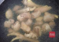 茶树菇炖鸡的做法图解2