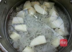 冰糖雪梨银耳汤的做法图解4