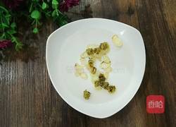 花旗参石斛瘦肉汤的做法图解3