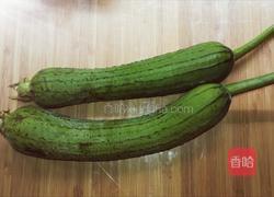 丝瓜炒蛋的做法图解1