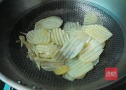 洋葱炒土豆的做法图解4