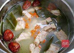 海带枸杞排骨汤的做法图解8