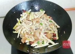 腊肉炒春笋的做法图解4