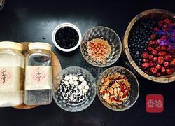 芝麻黑豆浆的做法图解1