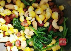 花生米拌菠菜的做法图解5
