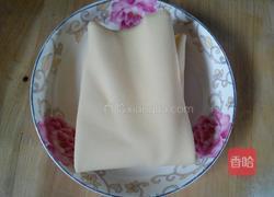香辣豆腐皮的做法图解1