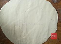 洋葱牛肉千层饼的做法图解3