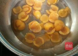 冰糖枇杷的做法图解5