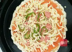 Illustration of how to make vegetable pizza 8