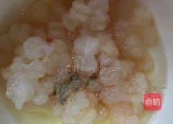 鸡蛋炒虾仁的做法图解1