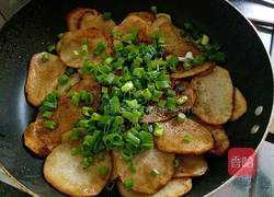 煎土豆片的做法图解9