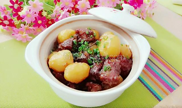排骨炖小土豆
