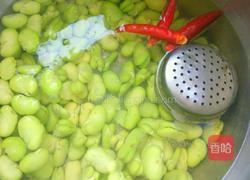 水煮蚕豆的做法图解4