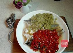 剁椒双色鱼头的做法图解8