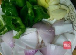 青椒回锅肉的做法图解4