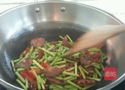 香肠炒蒜苔的做法图解12