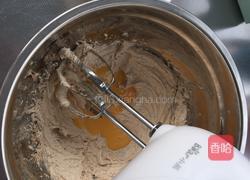 鲜奶油椰香杯子蛋糕的做法图解3