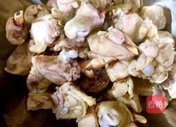 新疆正宗秘制大盘鸡的做法图解1