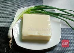 红烧米豆腐的做法图解1