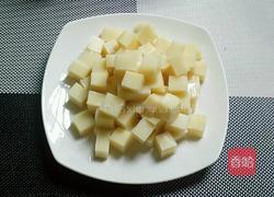 红烧米豆腐的做法图解2