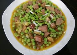 腊肉烧青豆