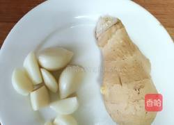 鲜菌奶白鲫鱼汤的做法图解6