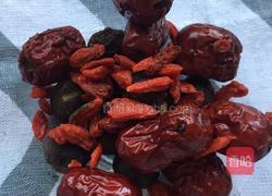 红枣桂圆枸杞茶的做法图解2