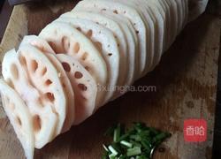 麻辣拌藕片的做法图解2