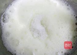 蔓越莓奶油蛋糕卷的做法图解5