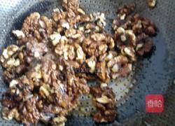 自制琥珀核桃仁的做法图解5