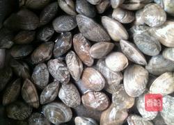 辣炒蚬子的做法图解1