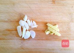 蚕豆炒蛋的做法图解2