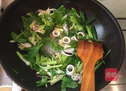 芹菜炒鱿鱼的做法图解7