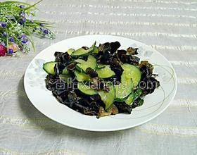 炒黃瓜木耳