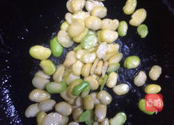 蚕豆鸡蛋汤的做法图解4