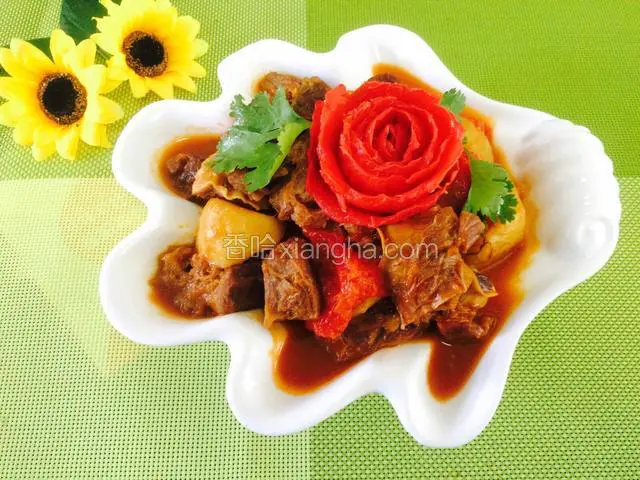 西红柿土豆炖牛肉