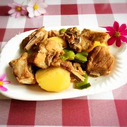 排骨芸豆炖土豆的做法[图]