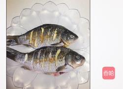 清蒸鲫鱼的做法图解1