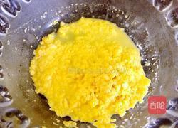 鸡蛋玉米羹的做法图解4