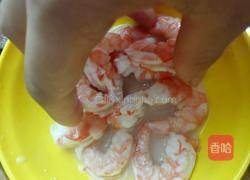 豌豆炒虾仁的做法图解3