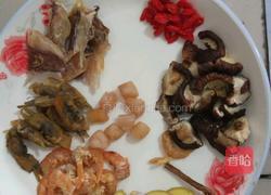 海鲜鸡汤的做法图解2