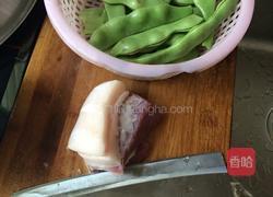 扁豆丝炒肉的做法图解1