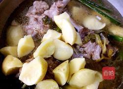 排骨焖土豆的做法图解7