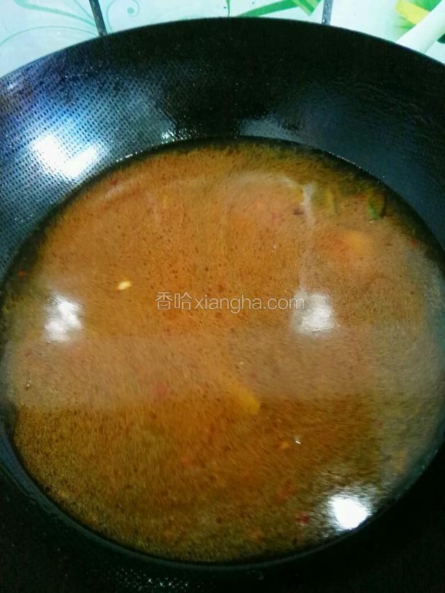 炒好加水烧开  水量能没过肉片即可