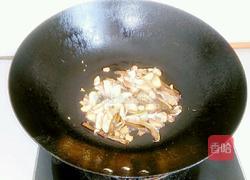 葱焖鲫鱼的做法图解2